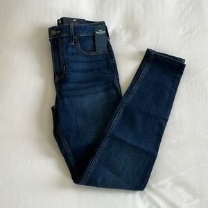 Hollister Co High- Rise Super Skinny Jeans